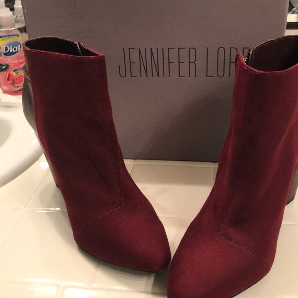 Jennifer Lopez bootie 10